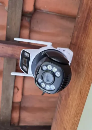 Câmera de segurança wifi inteligente com 2 lentes