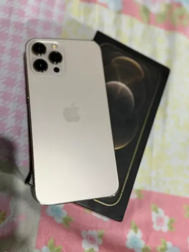 Celulares novos e seminovos
