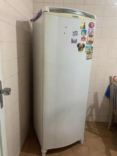 GELADEIRA