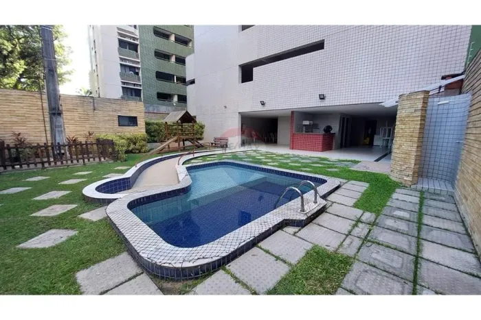 Apartamento no Espinheiro 81m², 3 quartos, 3 banheiros, área lazer, piscina, parque, 1 vag