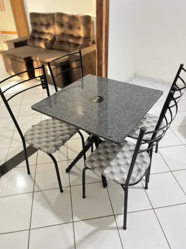 Mesa 4 Cadeiras com Tampo Granito - Parcelo no BOLETO até 24x