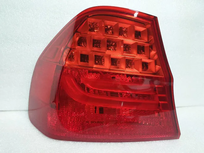 Lanterna Traseira Bmw 318 320 2009 2010 2011 2012 ( Nova )