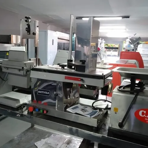 Cortador de Frios Automatico