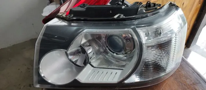 Farol freelander 2010 2011 2012