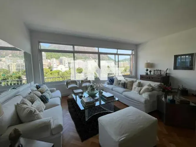 Apartamento - Padrão / Residencial / Lagoa