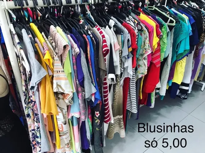 Kit de Blusinhas lote com 20 peças (leia a descrição )