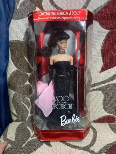 Barbie solo in The Spotlight