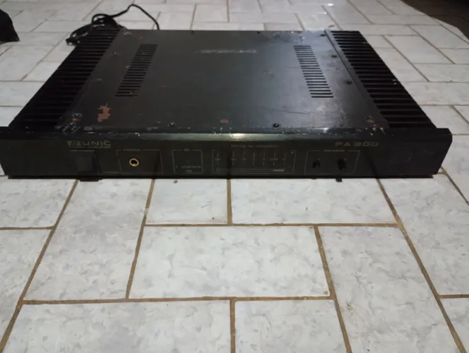 Amplificador potência unic pa800 aceito pedais