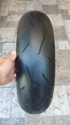 Pneu usado Dunlop Sport Max Roadsport2 160/60-17