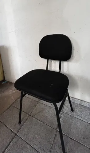  Cadeira Fixa Escritório - Estilo secretária.