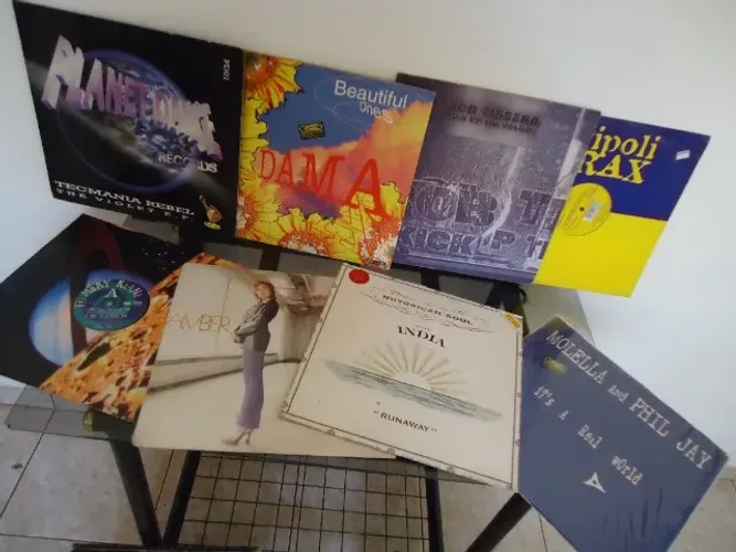 lote lps discos vinil 12 musica eletrônica,house,tecno,importados,anos 90