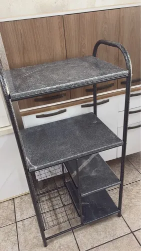 Prateleira de Metal para Organização