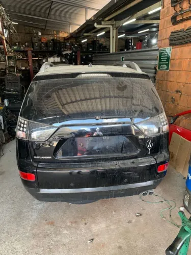 Outlander 3.0 V6 2008 . Somente venda de peças.