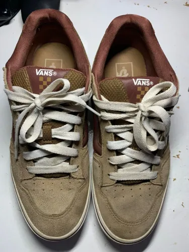 tenis vans caldrone suede marrom