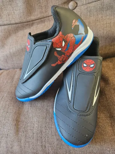 Chuteira Futsal Marvel Homem Aranha