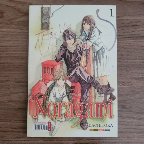 Noragami - Volume 1 - Adachitoka - Planet Mangá Panini Comics