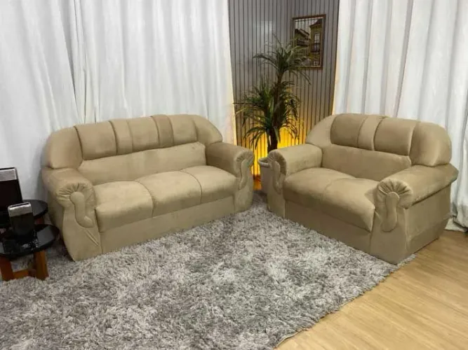 Conjunto Sofá 2 e 3 Lugares Veludinho Bege