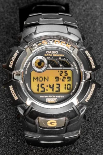 Relógio Casio G-Shock Vintage Data Memory 200m Resist modelo G-2110 - bateria nova