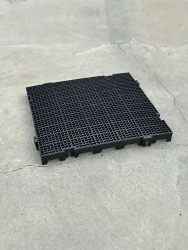 ESTRADO 50X50 PRETO/BRANCO