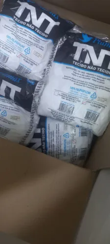 Toucas descartáveis tnt pacote com 100un