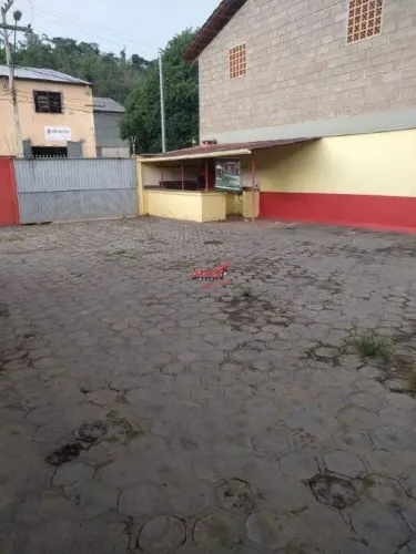 Chácara localizada no bairro Ana Florência