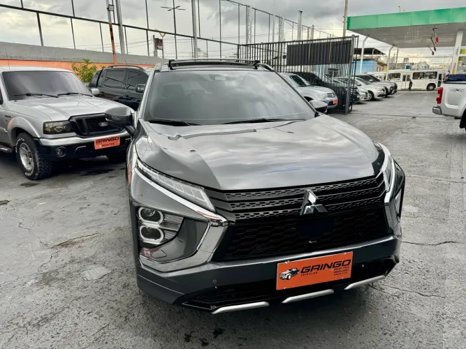Mitsubishi Eclipse Cross HPE-S 1.5 16V 165cv Aut. 2024 (IPVA 2026 PAGO)