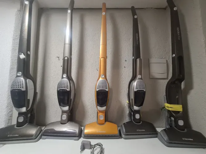 Lote 5 Aspiradores de Pó Electrolux
