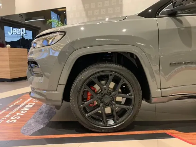 Jeep Compass Black Hurricane 2.0 4X4 TB Aut. 2026