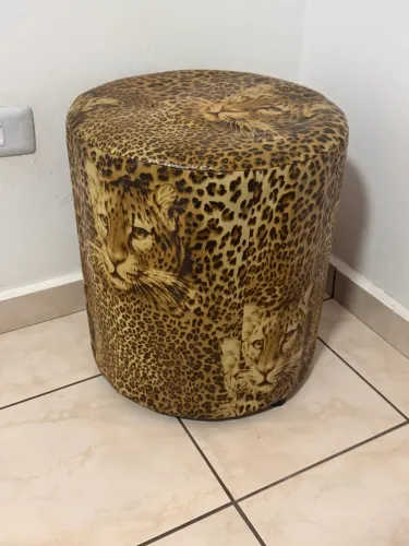 Puff decorativo 