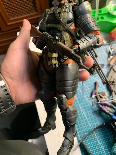Metal gear solid Big Boss Naked snake peace walker play arts kai