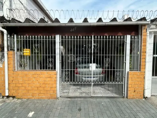 Linda Casa à Venda na Vila Guilhermina, 3 Dormitórios, 2 Banheiros, Ótima Localização