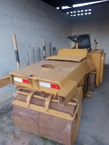 Rolo Compactador CG11 