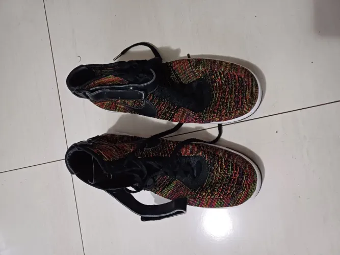 Tênis Nike Air Force 1 Flyknit Multicolor pra hoje 