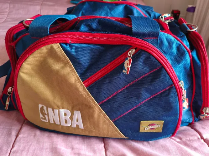 Mala NBA usada rara para quem gosta de exclusividade