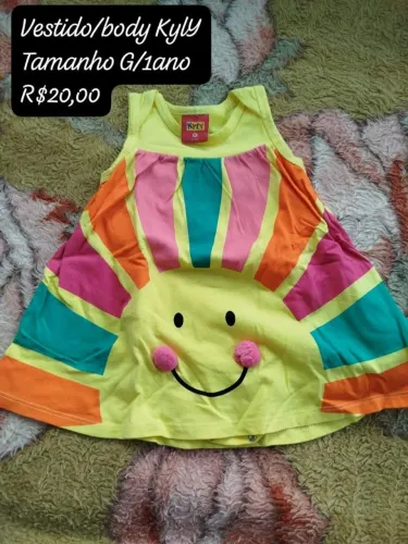 Vendo algumas roupas e coisas de bebe