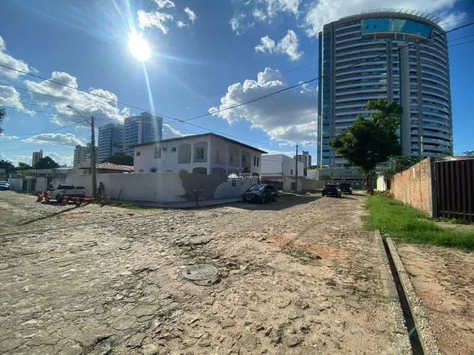 R.CORONEL BELISARIO DA CUNHA - BAIRRO: SÃO CRISTOVÃO