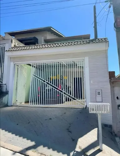 Casa em Vila Pilar, Arujá: 3 dormitórios, 1 suíte, 120m² por R$700K para venda