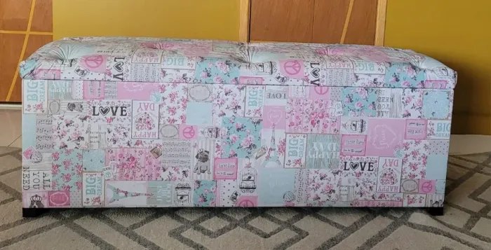 Baú de chão multiuso estampado