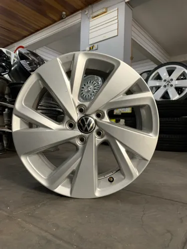 Rodas Nivus Highline aro 16 Original VW 5x100 - Prata