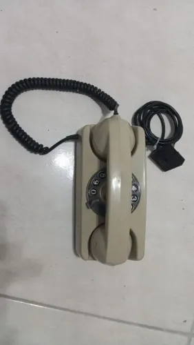 Telefone antigo
