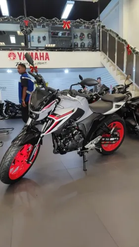 FAZER FZ25 2026- MARCOS YAMAHA 