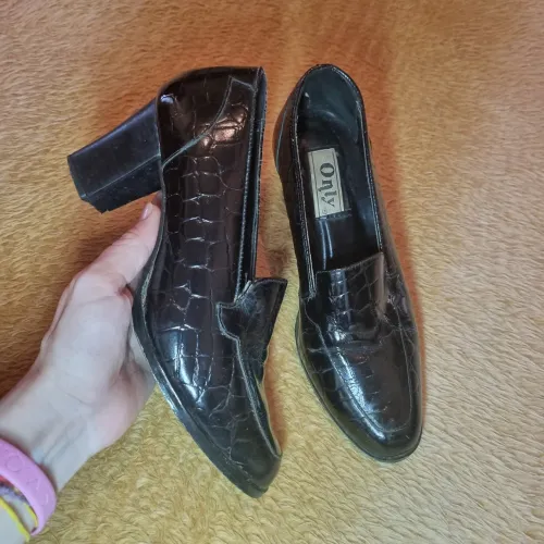 Sapato mocassim preto feminino 