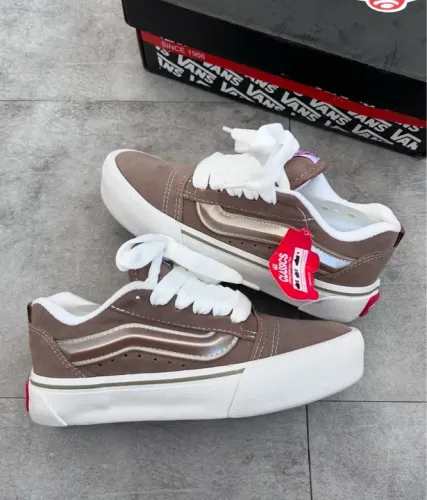 Tênis Vans KNU Feminino