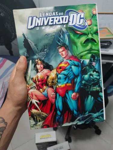 Lendas do Universo DC Online - HQ Coleção Completa