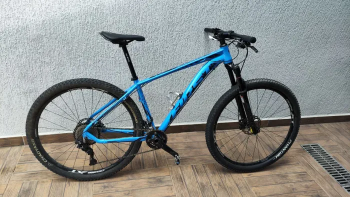 Bike MTB First Linux aro 29 Shimano Deore