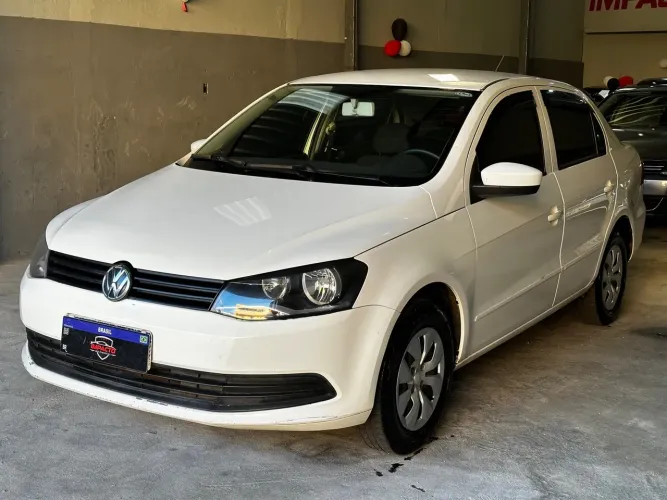 Voyage 1.6 8 mil de entrada ..