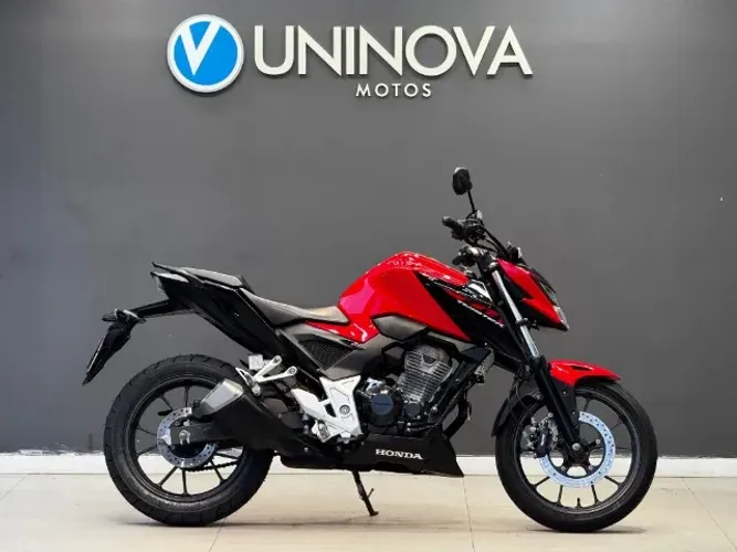 Honda CB300F Twister 2023