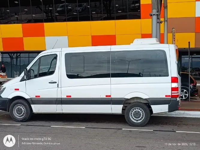 ? TRANSPORTE E FRETAMENTO - SUA VIAGEM COM SEGURANÇA E CONFORTO ?