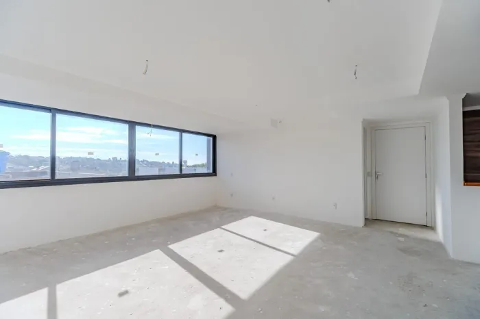 Apartamento 3 Dormitórios com 2 Suítes e 2 Vagas à Venda no Nonoai, Porto Alegre