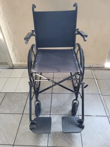 Cadeira de Rodas